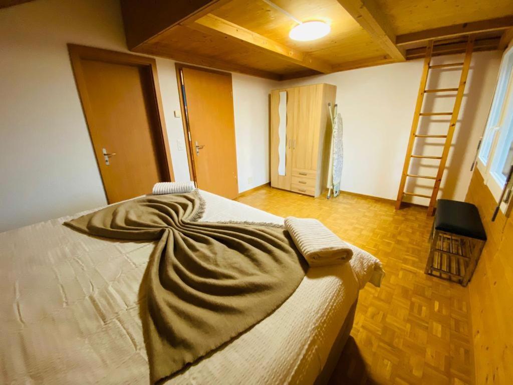 Lake View Residence Niederried bei Interlaken 外观 照片
